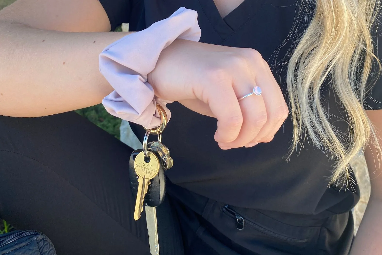 Blushing Babe Pocket Key Chain Scrunchie