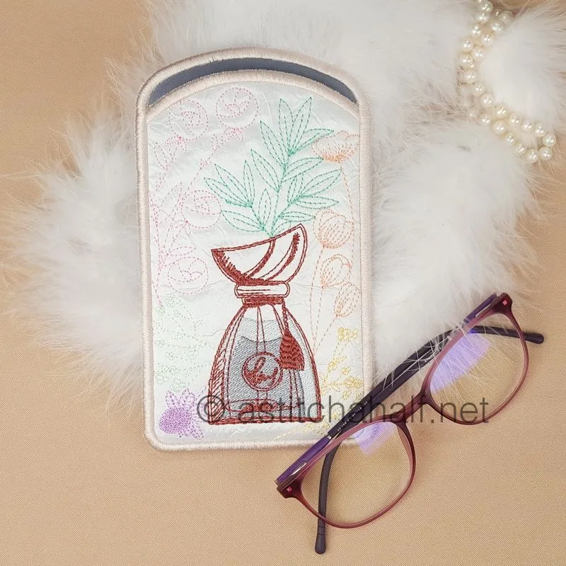 Bouquet Eau De Toilette Eyeglass Cases