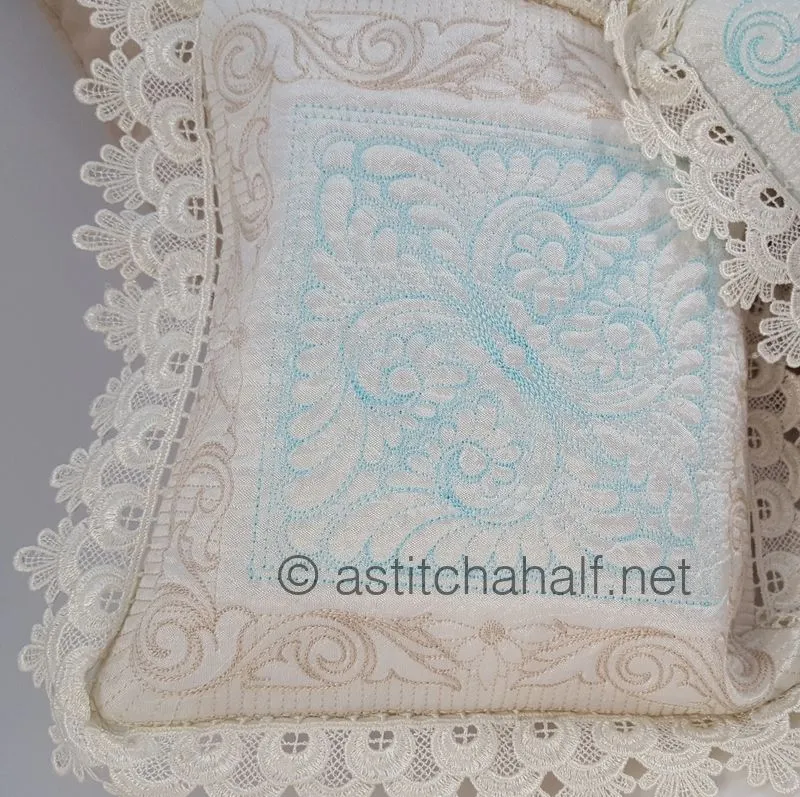 Feather Frost Quilt Combo