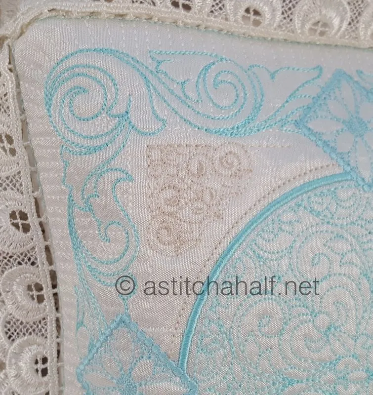 Feather Frost Quilt Combo