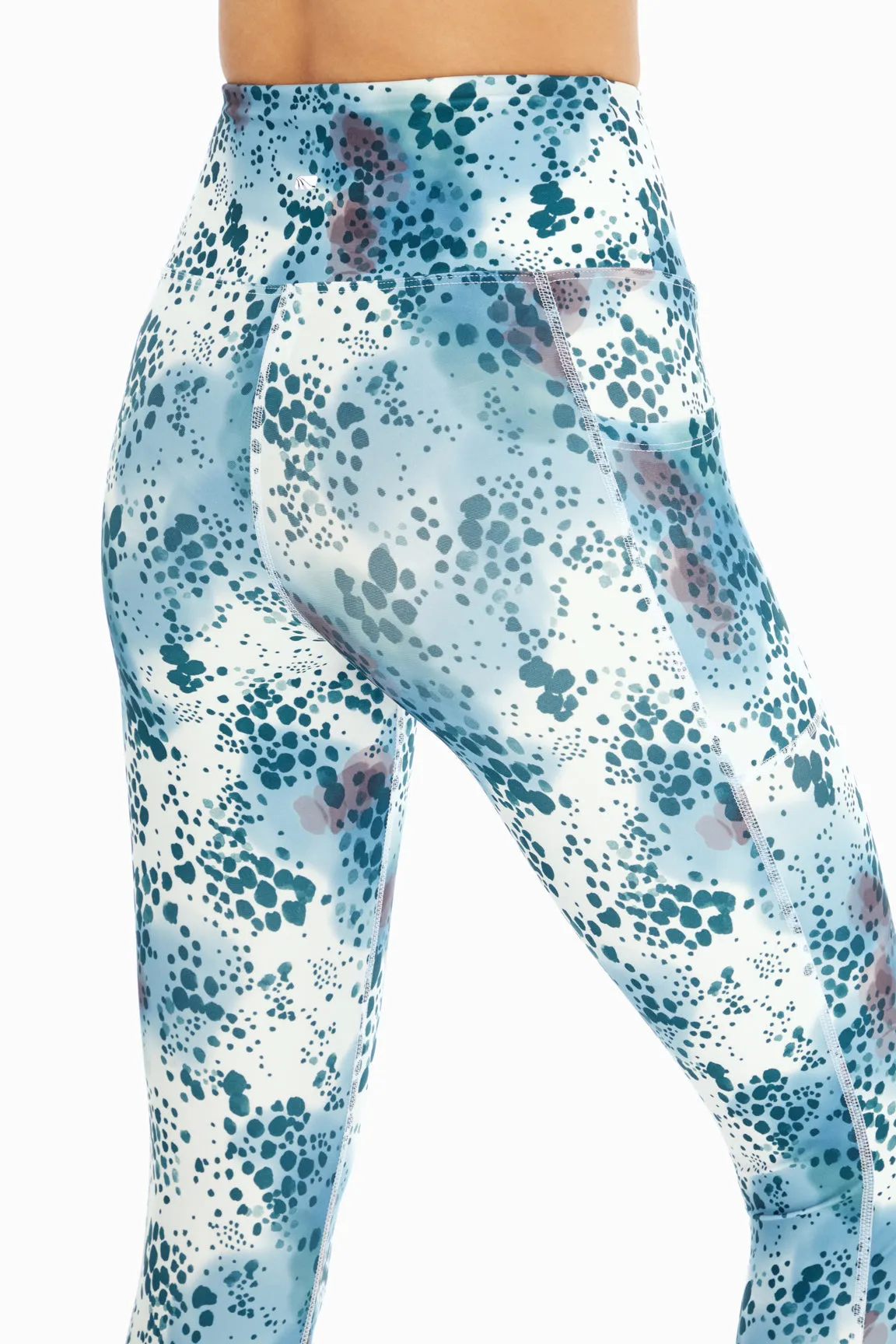 High Rise Side Pocket Ankle Legging