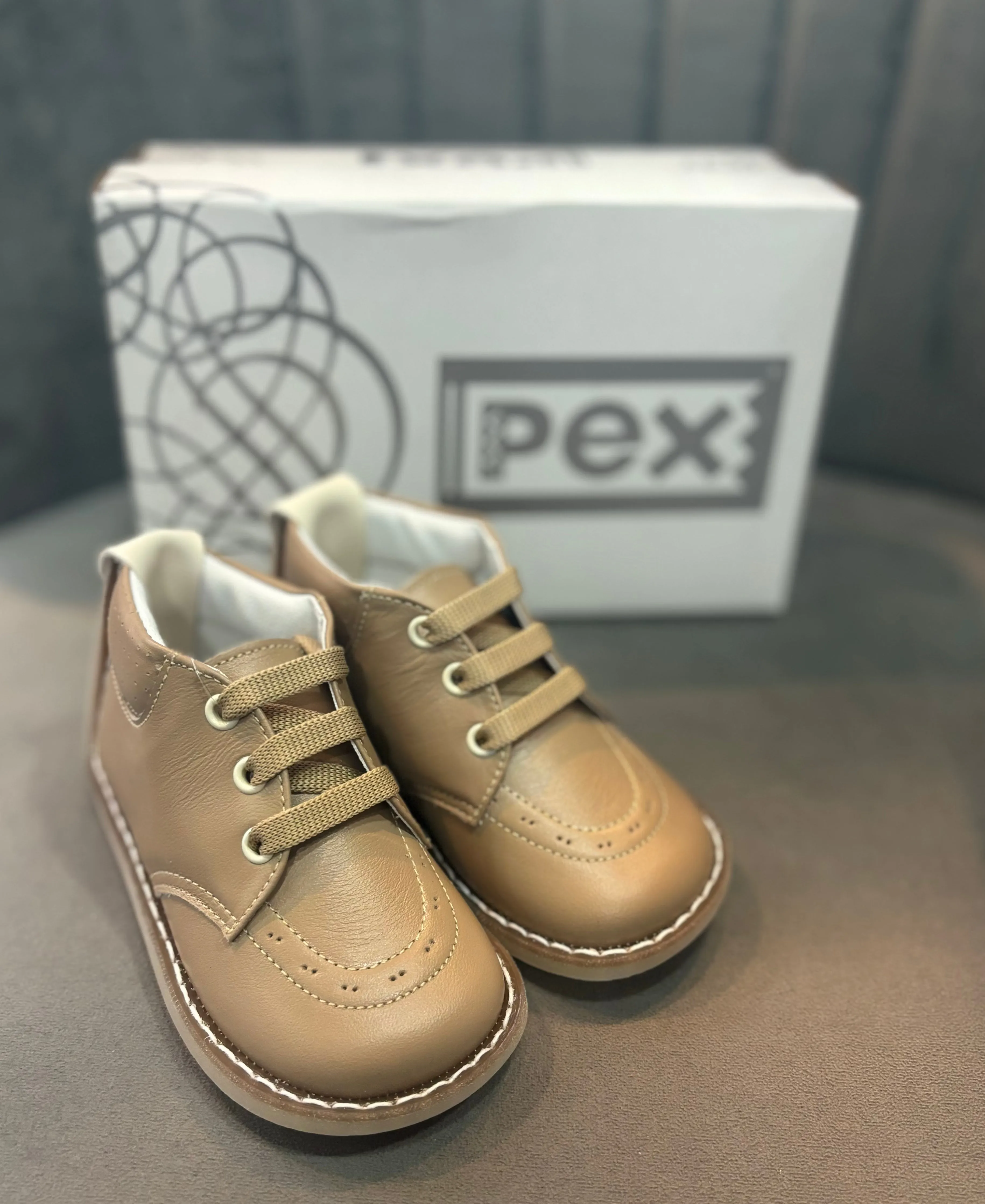 Pex Carlos Boot• Natural